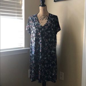 Cute little black & floral dress, XL